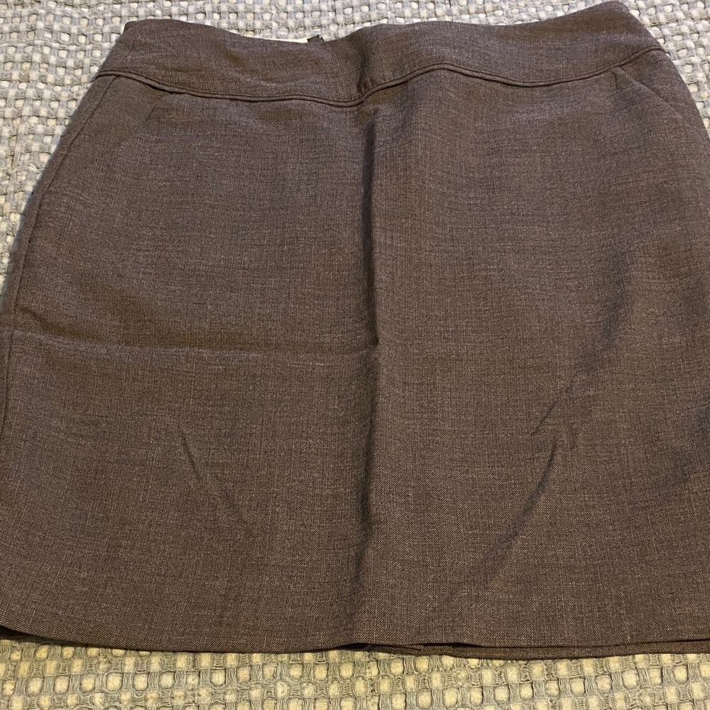 H&M Classic Brown Pencil Skirt